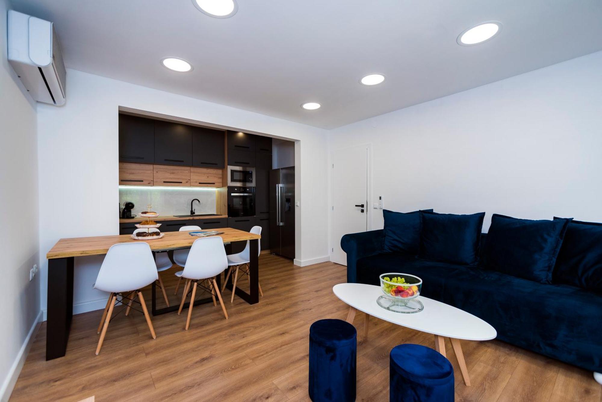 M&M Pelivan Apartments Solin Eksteriør billede